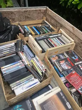 DVD