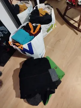 lot de vêtements femme à donner