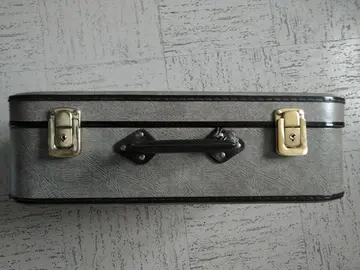 Valise ancienne