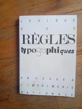 manuel typographique pour étudiants. et profe en imprimerie