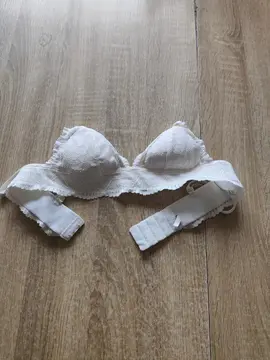 soutien gorge jeune fille