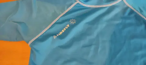 Tee shirt anti UV