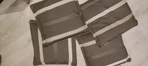 4 coussins