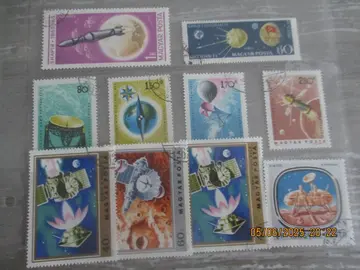 10 timbres de Hongrie - Thème espace