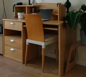 Bureau à 3 tiroirs