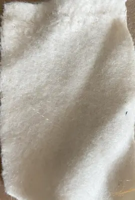 Tissu doudou/polaire couleur blanc/crème