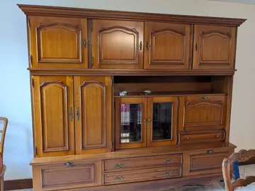 grand meuble de salle à manger en orme