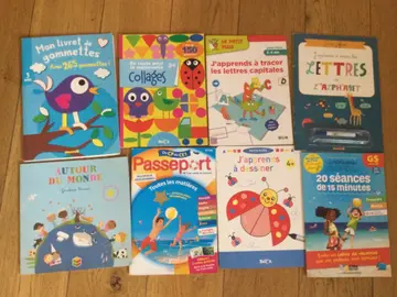 Gommettes / écriture/ cahier de vacances