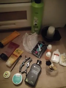 Reste de produits certains neufs