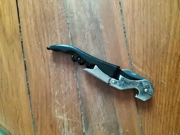 tire bouchon