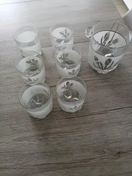 Service de verres et seau glace