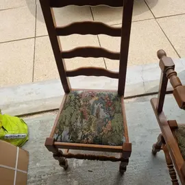 chaises en bois