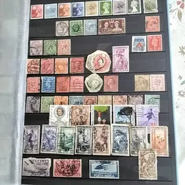 donne timbres collection étrangers 1lot par envoie n11