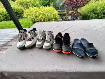 lot de chaussures