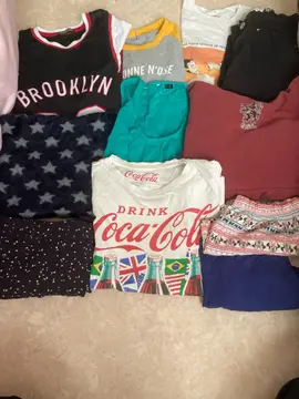 lot de vêtements