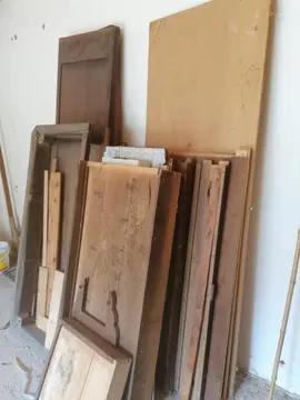 Vieux meuble en bois
