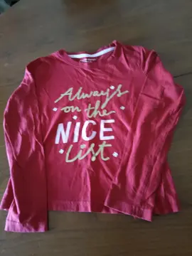 t-shirt fille Primark 8/9 ans