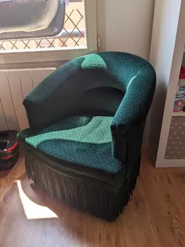 fauteuil style crapaud vert