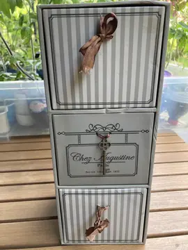 Petit rangement 3 tiroirs en carton rigide
