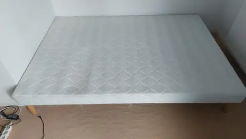 Sommier + Matelas 160*200