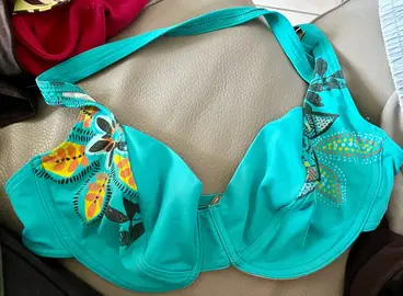 haut de maillot de bain