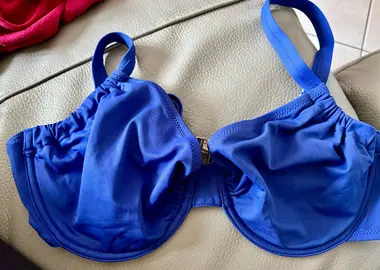 haut de maillot de bain