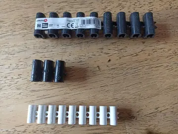 3 barrettes dominos électriques