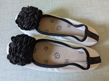 ballerines blanc/noir T 36