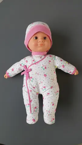 Poupée marque Carolle
