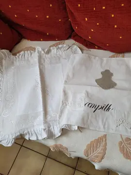 deux housses de coussin