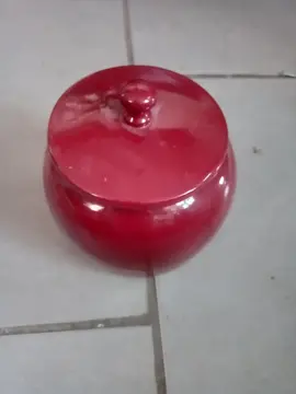 pot en bois laqué
