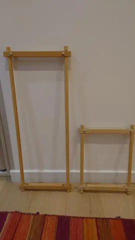 Lot de 2 métiers à broder