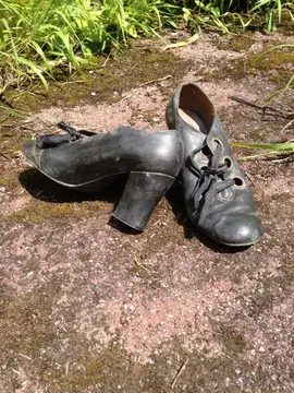 Chaussures vintage femme