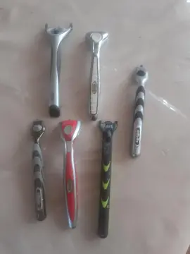 lot de rasoirs Wilkinson Gilette