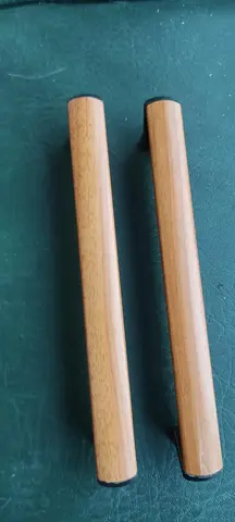 poignées d'armoire