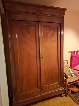 Armoire ancienne
