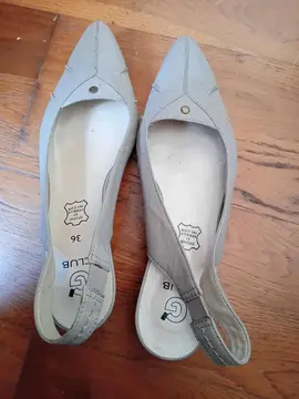 chaussures élégantes quasi neuves en 36