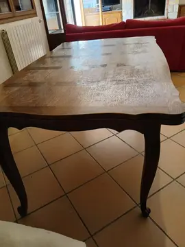 table de salon avec rallonge.