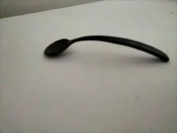 petite cuillère en bois