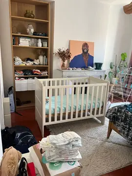 lit bébé en bois