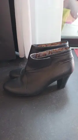 bottines t.39