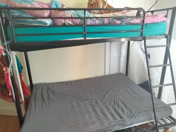 llits superposés ou lit et canapé
