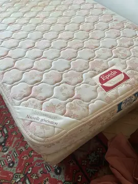 Lit 90x190 avec tête de lit