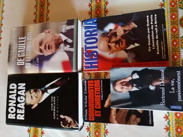lot de livres politiques