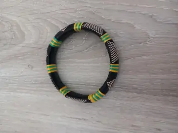 Bracelet d'Afrique. Fait main.