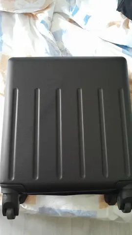petite valise noire