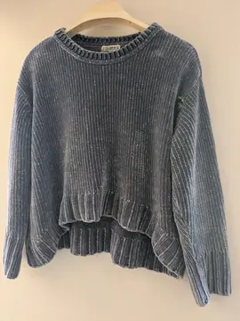 pull gris court très doux velours