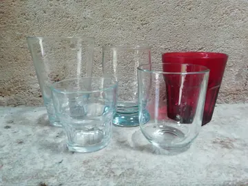 Lot de 5 verres variés
