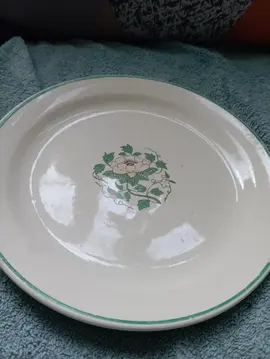2 assiettes a dessert