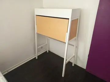 Bureau secrétaire Ikea